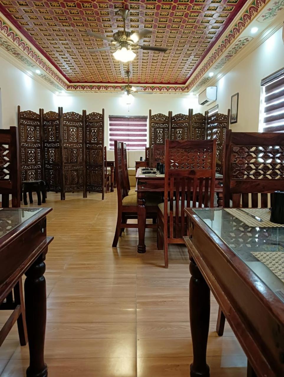 Hotel Vijayvargiya Dhani Bikaner Esterno foto